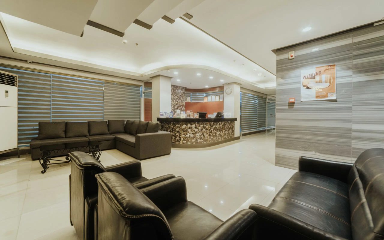 The lobby of Robertson Hotel